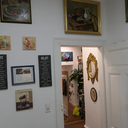 Vollmoebiliertes Auf Zeit In Innenstadt Von Apartment *