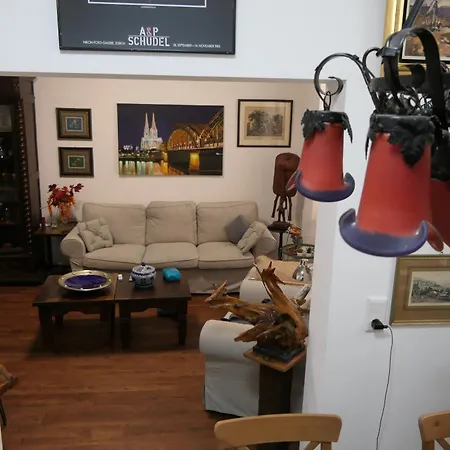 Apartment Vollmoebiliertes Auf Zeit In Innenstadt Von Baden-Baden