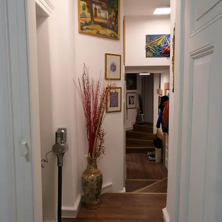 דירה Vollmoebiliertes Auf Zeit In Innenstadt Von באדן-באדן